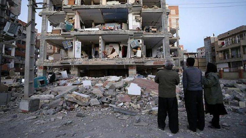 Землетрясение в Иране: Пострадали свыше 80 человек