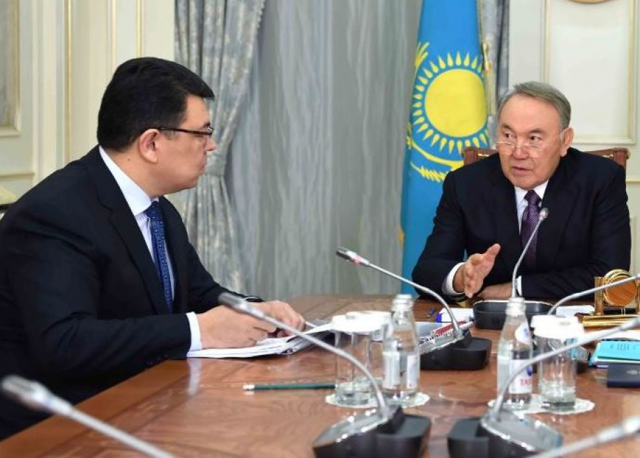 Казахстан намерен ввести временный запрет на ввоз бензина из России
