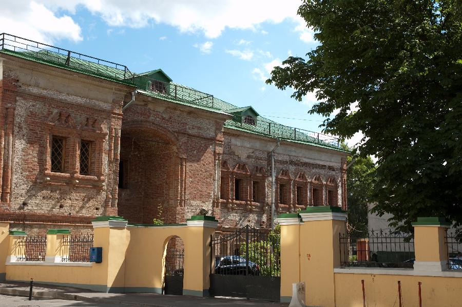 Посольство Армении в РФ ответило на призыв остановить работы на особняке Лазаревых