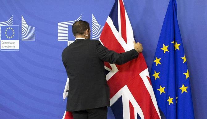 Մեյը հաստատեց ԵՄ-ի Մաքսային միությունը լքելու Մեծ Բրիտանիայի մտադրությունը