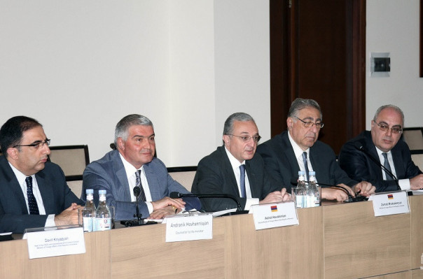 Зограб Мнацаканян принял делегацию постоянных представителей ОБСЕ