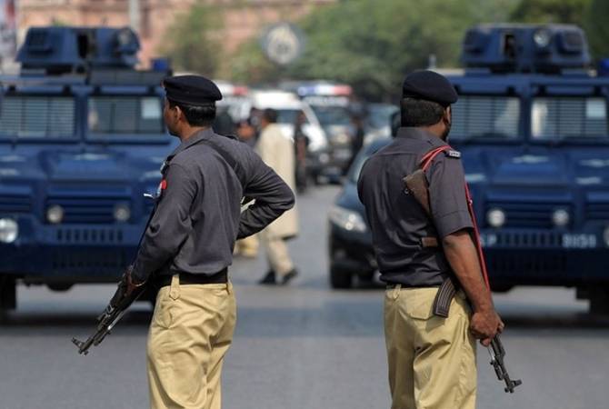 Պակիստանում անհայտ անձը կրակ Է բացել հանրահավաքի մասնակցիների վրա