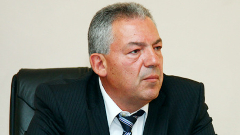 Неизвестные с оружием напали на дом экс-главы Кассационного суда Армении
