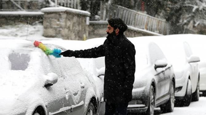 Թուրքիայում զբոսաշրջային սեզոնի գագաթնակետին ձյուն է տեղացել