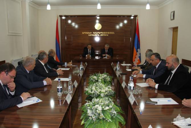 Արցախի ԱԺ-ում ընդունել են Հայաստանի ԱԺ նախագահ Արա Բաբլոյանին