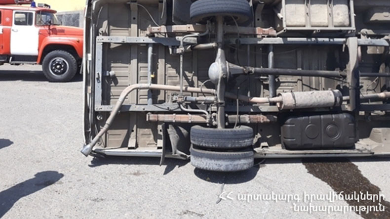 Երևան-Մեղրի ավտոճանապարհի վթարի հետևանքով 4 մարդ հոսպիտալացվել է