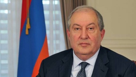 Президент Армении Армен Саркисян выразил соболезнования в связи с кончиной экс-президента США Джорджа Буша-старшего