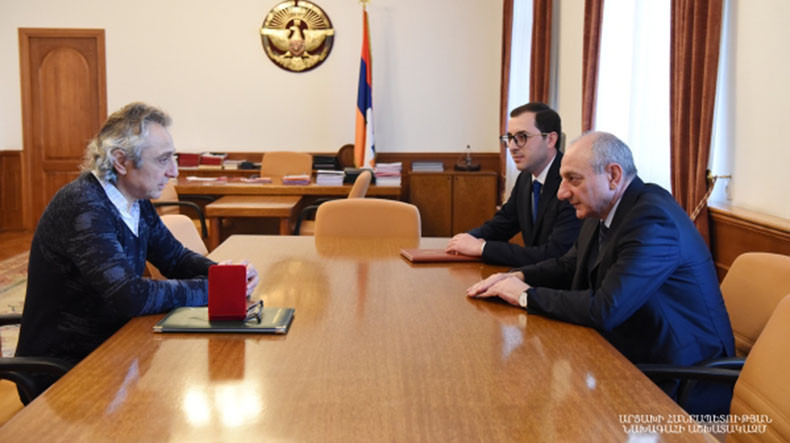 Президент Арцаха провел встречу с председателем медицинской гуманитарной организации «Ай-мед» Жаном-Мишелем Экеряном