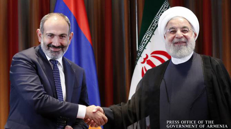 Президент Ирана Хасан Роухани поздравил Никола Пашиняна с назначением премьером Армении