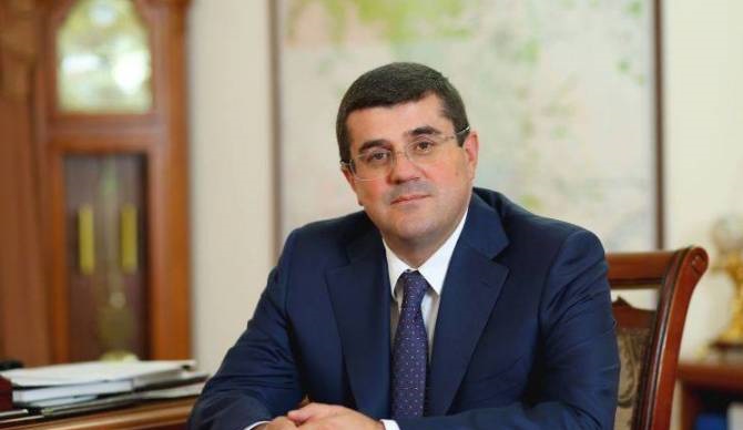 Араик Арутюнян освобожден от должности советника президента Арцаха