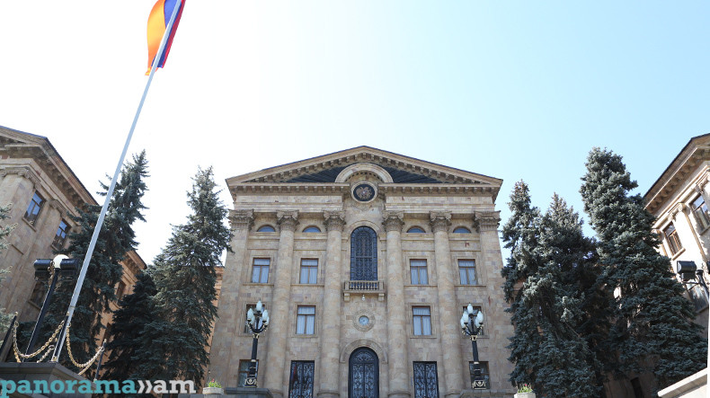Аваг Аванесян назначен представителем правительства в Национальном Собрании Армении
