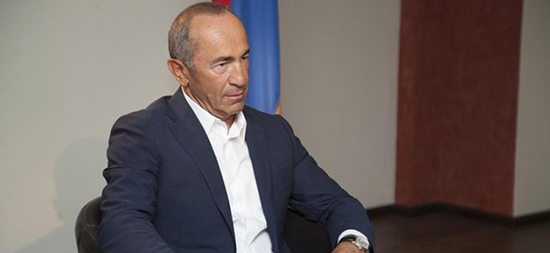 Суд принял в производство иск второго президента Армении Роберта Кочаряна против Арама Манукяна