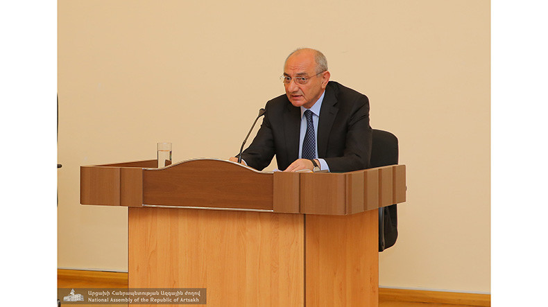 Бако Саакян: Карабахский конфликт должен быть урегулирован при участии Арцаха в качестве полноценной стороны переговоров