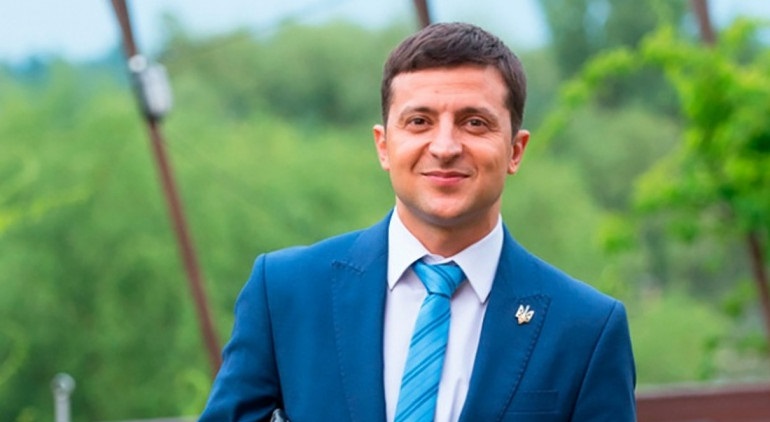 Զելենսկին պաշտոնապես ստանձնել է Ուկրաինայի նախագահի պաշտոնը