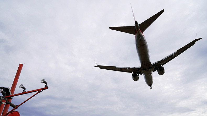 Ուղևորատար Boeing-ը վերադառնում է Վնուկովո օդանավակայան՝ շասիի հետ կապված խնդրի պատճառով