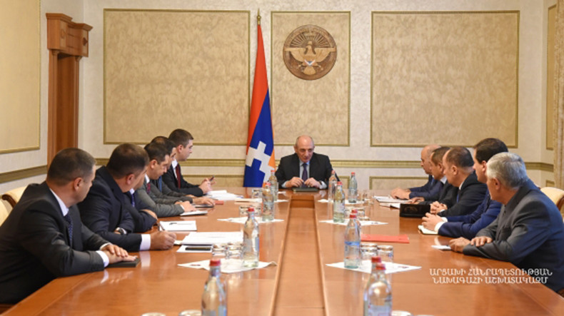 Президент Арцаха провел совещание по вопросам организации 7-х Всеармянских летних игр