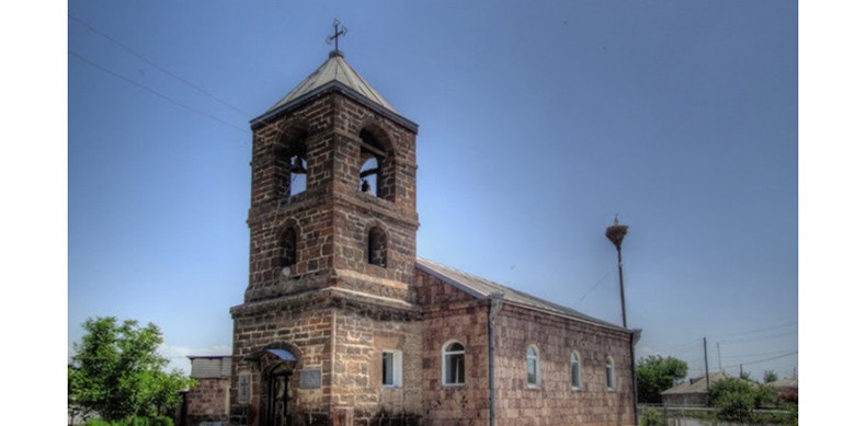 Արարատյան Հայրապետական թեմն արձագանքում է ասորական եկեղեցու վերաբերյալ բաց նամակին
