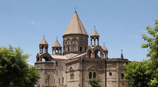 Բագրատ եպիսկոպոս Գալստանյանն ազատվել է Էջմիածնի Եկեղեցական հայեցակարգային հարցերի գրասենյակի տնօրենի պաշտոնից