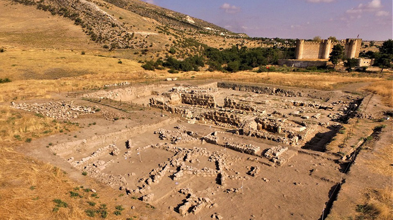 В результате раскопок в Тигранакерте археологи обнаружили уникальные находки