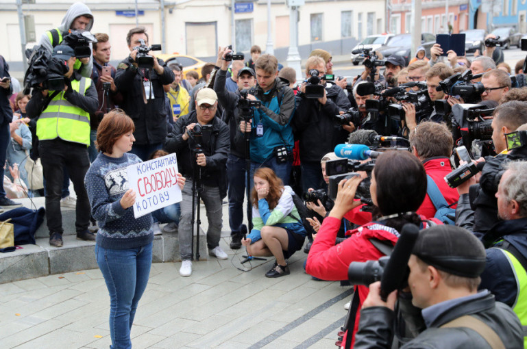 Մոսկվայում ընդդիմադիրները «քաղաքական բռնաճնշումների» դեմ երթ են անցկացնում (ուղիղ միացում)