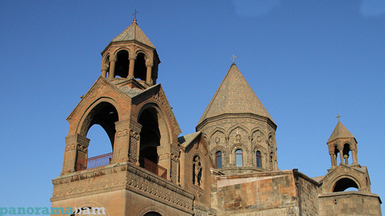 Армянская Церковь отмечает День памяти Св. Иоанна Крестителя и Иова Праведного