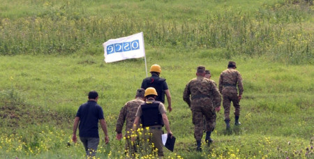 Миссия ОБСЕ провела плановый мониторинг режима прекращения огня на границе Арцаха и Азербайджана