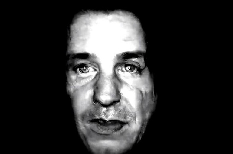 Rammstein ռոք խմբի մենակատարն արհեստական բանականության օգնությամբ ստեղծված տեսահոլովակ է թողարկել