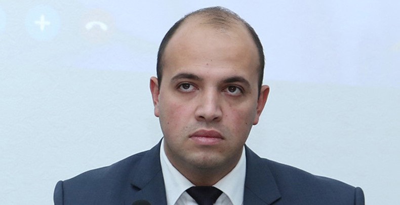 Пашинян ожидает того, что предложат посредники или Азербайджан: Грант Мелик-Шахназарян