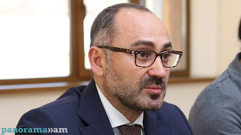 Директор Ереванского зоопарка подал в отставку