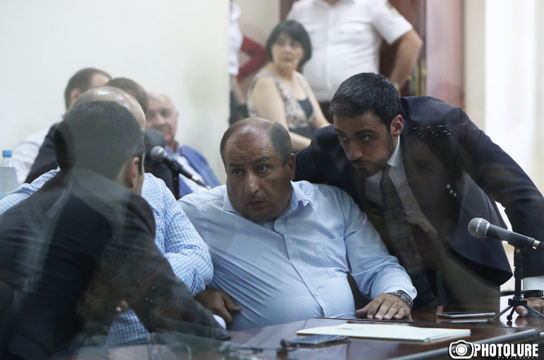 Ռոբերտ Քոչարյանի պաշտպանները ինքնաբացարկի միջնորդություն ներկայացրին դատավոր Լուսինե Աբգարյանին