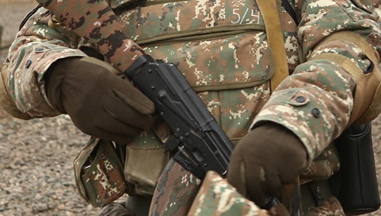 Вследствие стрельбы ВС Азербайджана ранен военнослужащий