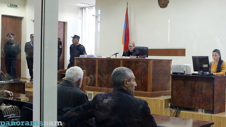 Ռոբերտ Քոչարյանի և Արմեն Գևորգյանի փաստաբանները հրաժարվել են մասնակցել այսօրվա դատական նիստին