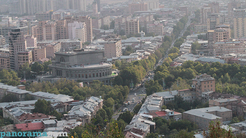 В Ереване отменили ряд мероприятий