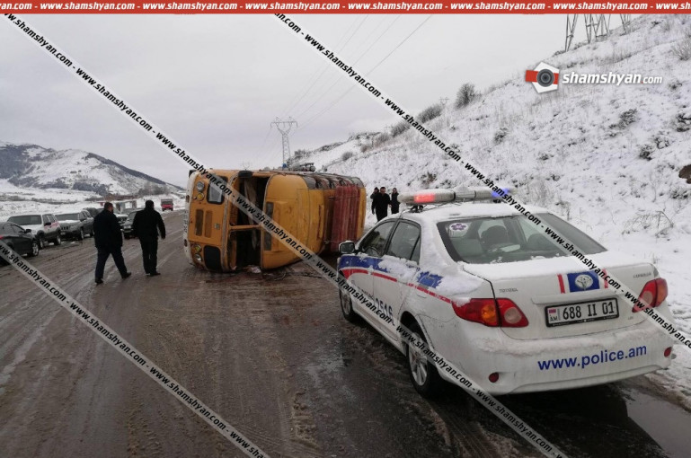 Լոռիում ավտոբուս է վթարի ենթարկվել . 19 մարդ տեղափոխվել է հիվանդանոց