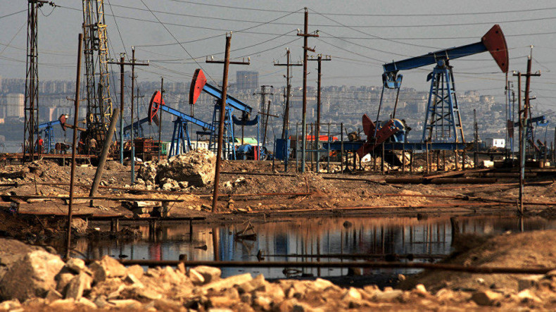 Ադրբեջանը կրճատում է նավթի արդյունահանման ծավալները