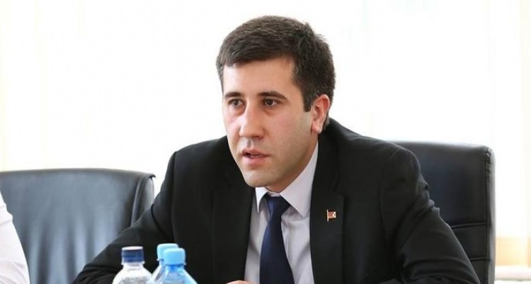 Рубен Меликян: В Армении сохраняется тотальный запрет на проведение мирных акций, это неприемлемо