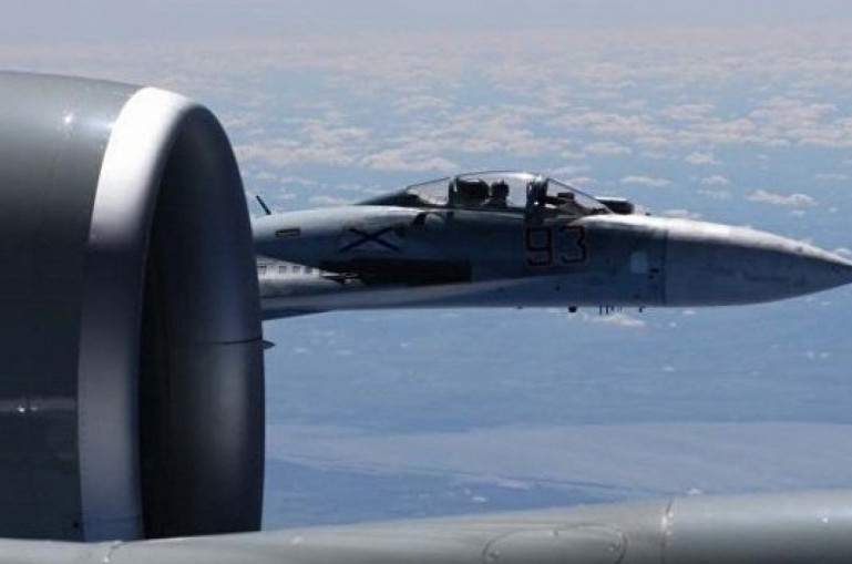 Ռուսական Սու-27 կործանիչները օդ են բարձրացել Սև ծովում՝ ամերիկյան ռազմական հետախույզ-ինքնաթիռը որսալու համար