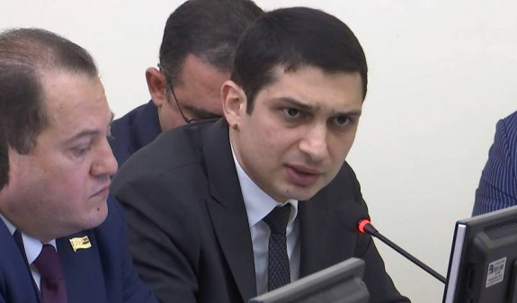 Представитель Армении в Евразийской экономической комиссии подозревается в злоупотреблениях, растрате и коррупции