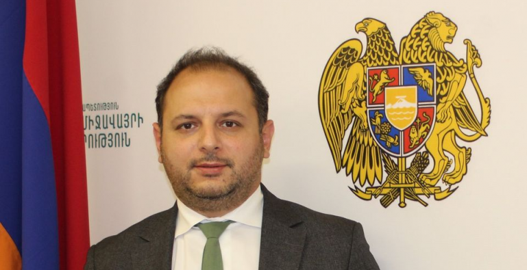 ՇՄ նախարարի տեղակալն ազատվել է զբաղեցրած պաշտոնից