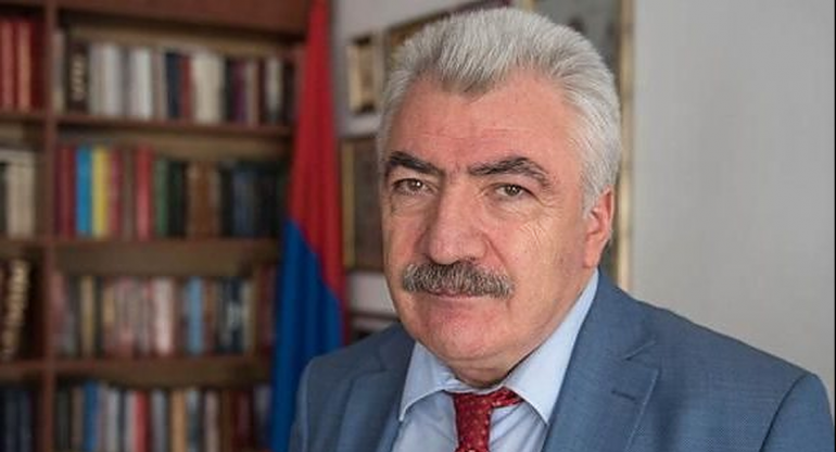 Հայաստանի ազգային արխիվի տնօրեն Ամատունի Վիրաբյանն ազատվել է աշխատանքից