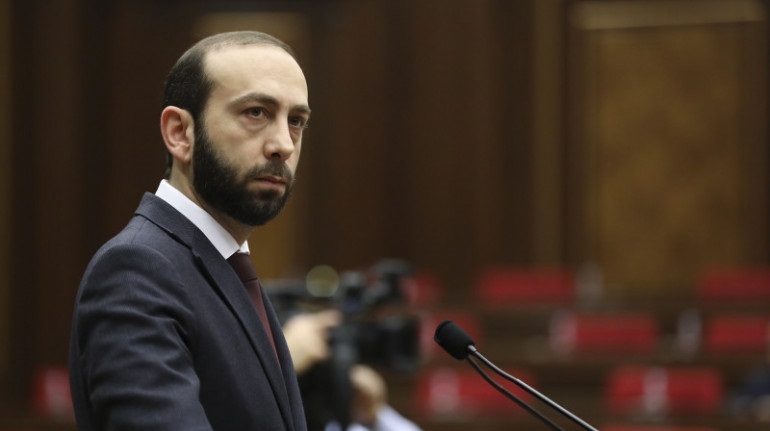 Արարատ Միրզոյանի կարգադրությամբ ԱԺ աշխատակազմը կրկին պարգևավճարներ է ստացել