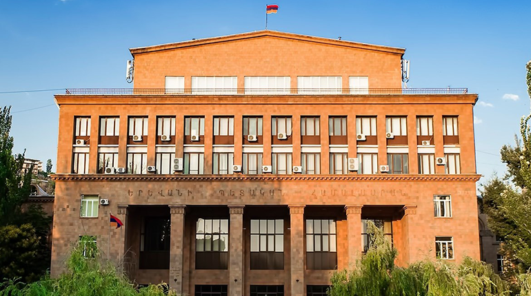 ԵՊՀ գիտական խորհուրդը հայտարարություն է ընդունել, որով պահանջում է վարչապետի ու կառավարության հրաժարականը