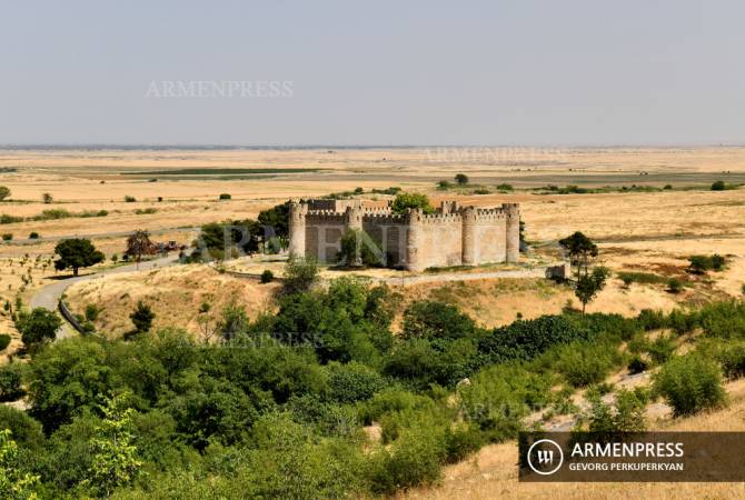 Նորօրյա Ջուղայի ուրվականը. ի՞նչ ճակատագիր է սպասվում Արցախի անշարժ պատմամշակութային կոթողներին