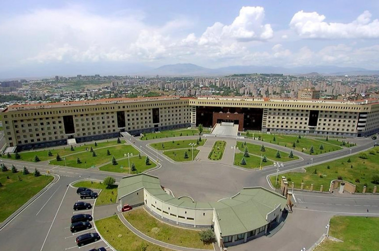 ՀՀ ՊՆ-ն խաղաղապահների և ԿԽՄԿ-ի հետ աշխատում է գերիների և դիակների փոխանակման մեխանիզմների հարցով