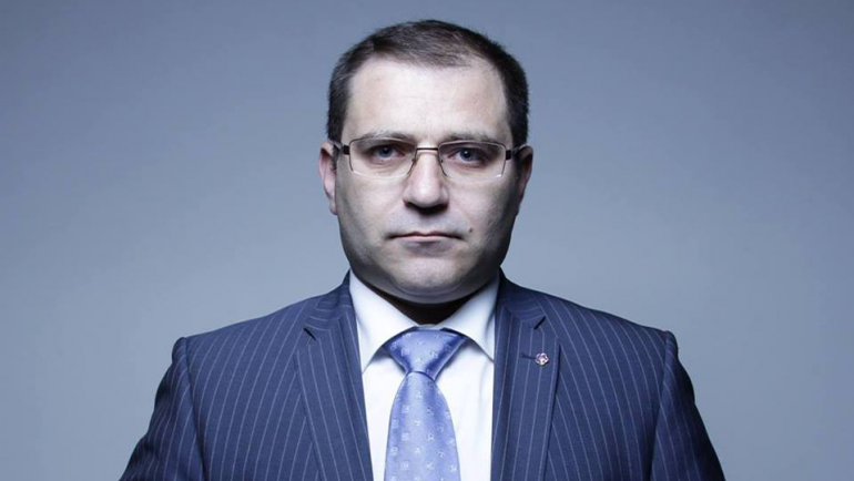 Դատարանն ազատ է արձակել «ՎԵՏՕ» հասարակական շարժման ղեկավար Նարեկ Մալյանին