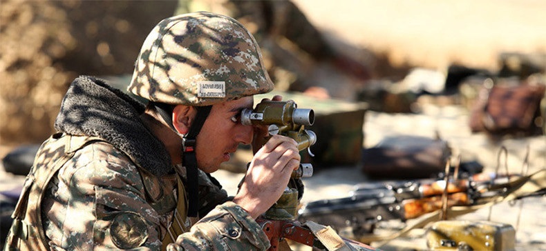 МО: На армяно-азербайджанской границе сохранялась стабильная оперативная обстановка