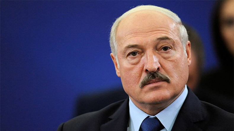 Александр Лукашенко во вторник посетит Азербайджан