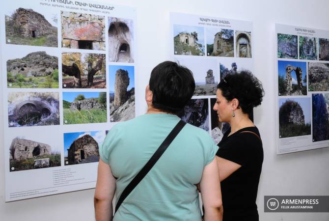 Լրագրող Զոհրաբ Ըռքոյանը լուսանկարներով ներկայացրեց Քաշաթաղի մշակութային ժառանգությունը
