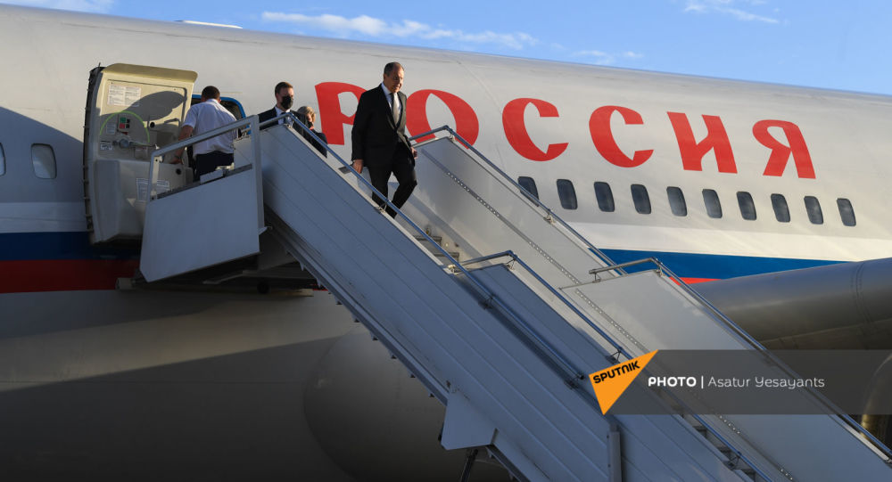 Глава МИД России прибыл с двухдневным визитом в Ереван