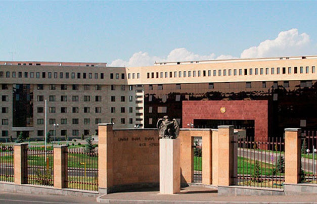 Минобороны Армении призывает не распространять опровергнутые Азербайджаном сведения